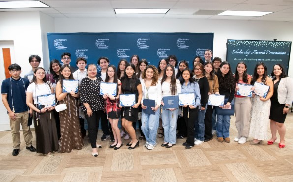 Hispanic Alliance for Education Honors Distinguished Scholars